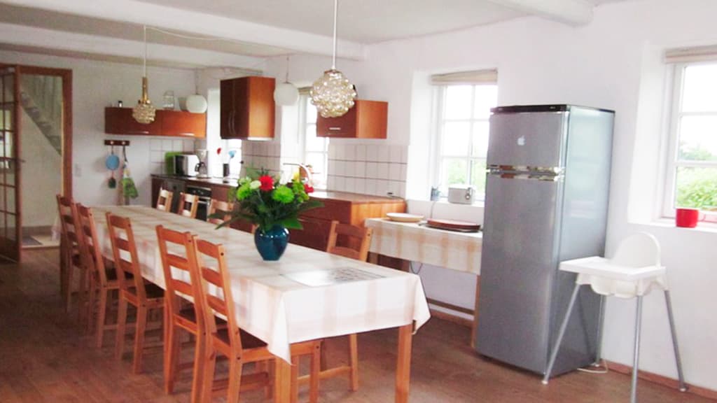 Brunbjerg Bed & Breakfast - Kitchen