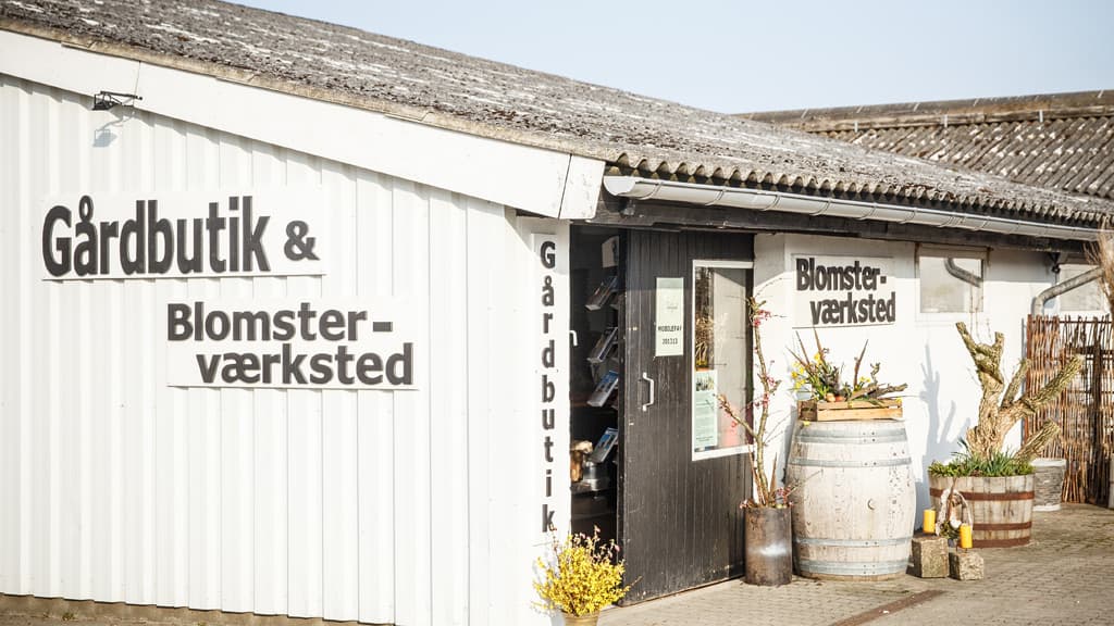 Tinnetgaard – farm shop and open farm