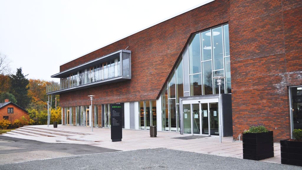 Jelling Public Library