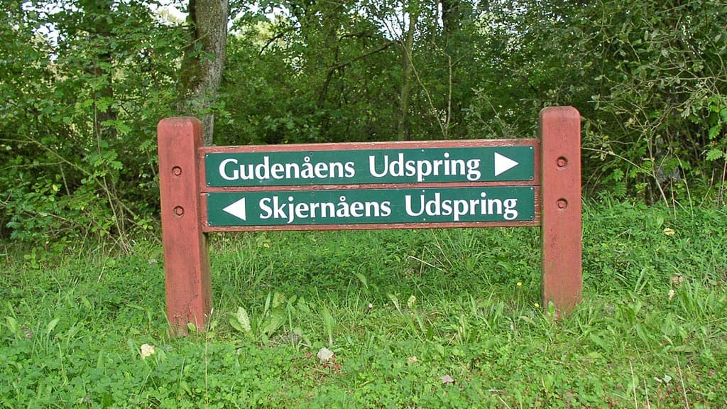 Rørbæk Lake, Tinnet Krat and the Gudenåen spring