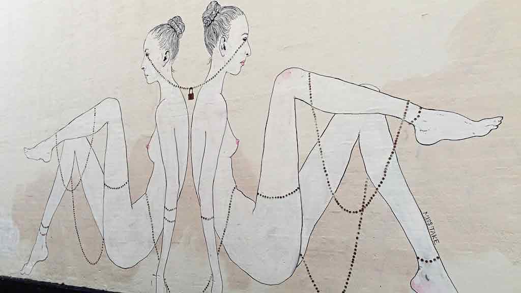 Street art - Miss Take - Jernbanegade 20A