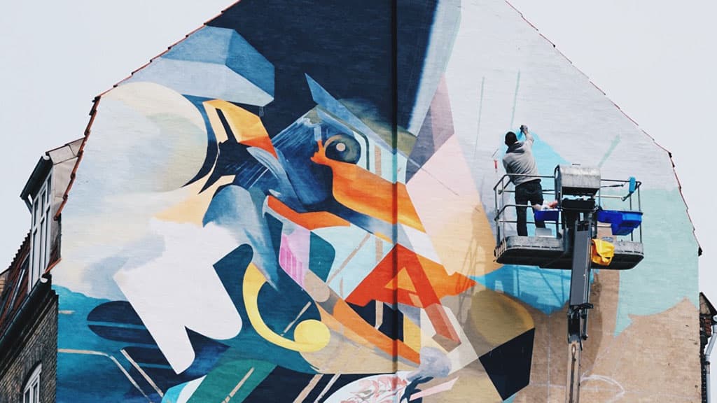 Street art "Out in the Open" - Oliver Vernon – Løkkegade 12