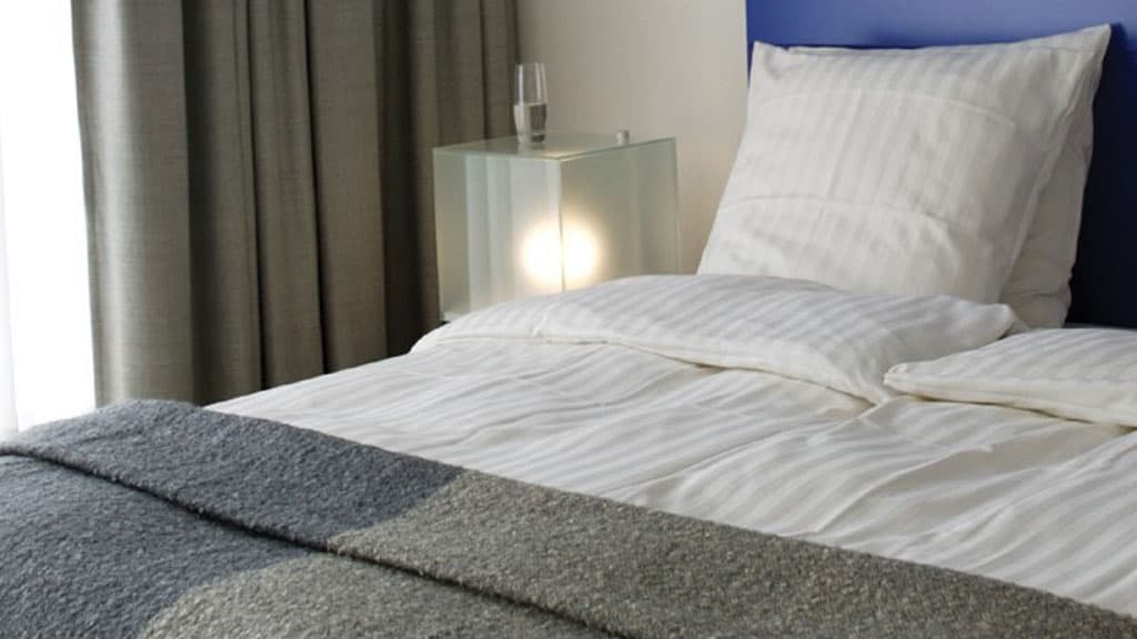 Bed & Breakfast - Arvid Højholt